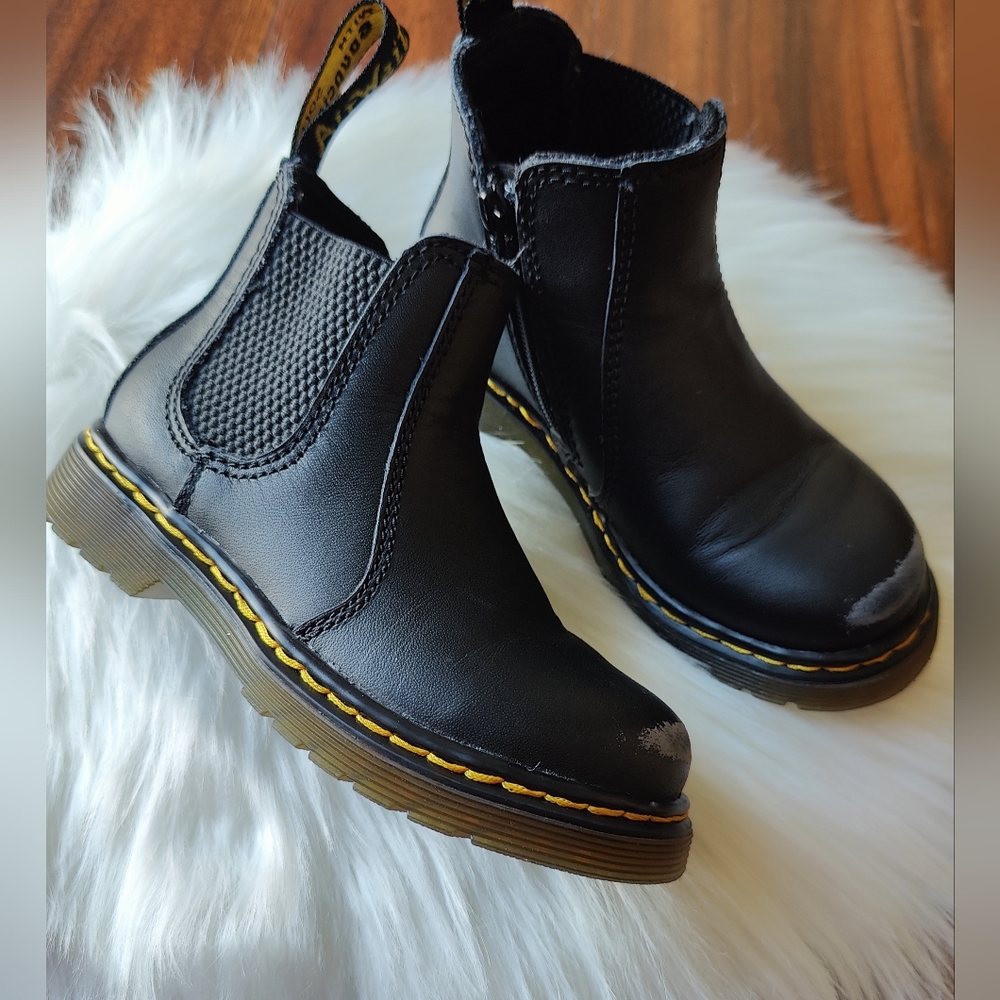 DR MARTENS Toddler Leather Chelsea Boots